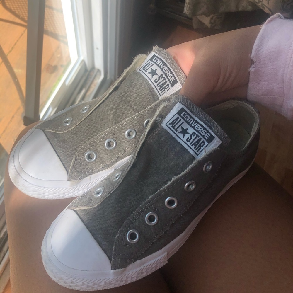 Kids slip on converse